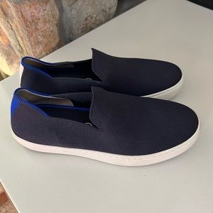 Rothy’s The Original Slip On Solid Navy Knit Washable Sneakers Shoes Size 6.5